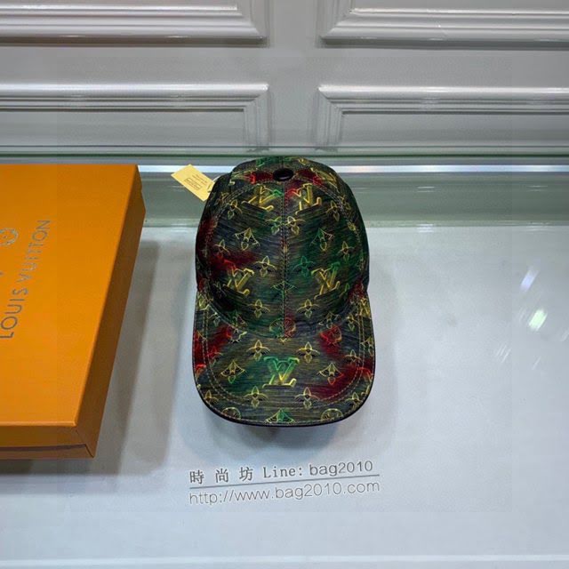LV爆款男士帽子 路易威登綢緞七彩印花棒球帽鴨舌帽  mm1735